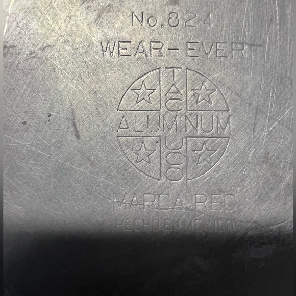 Vintage Wear-Ever Aluminum Stock Pot with inserts 824 and 834 - Picture 4 of 5